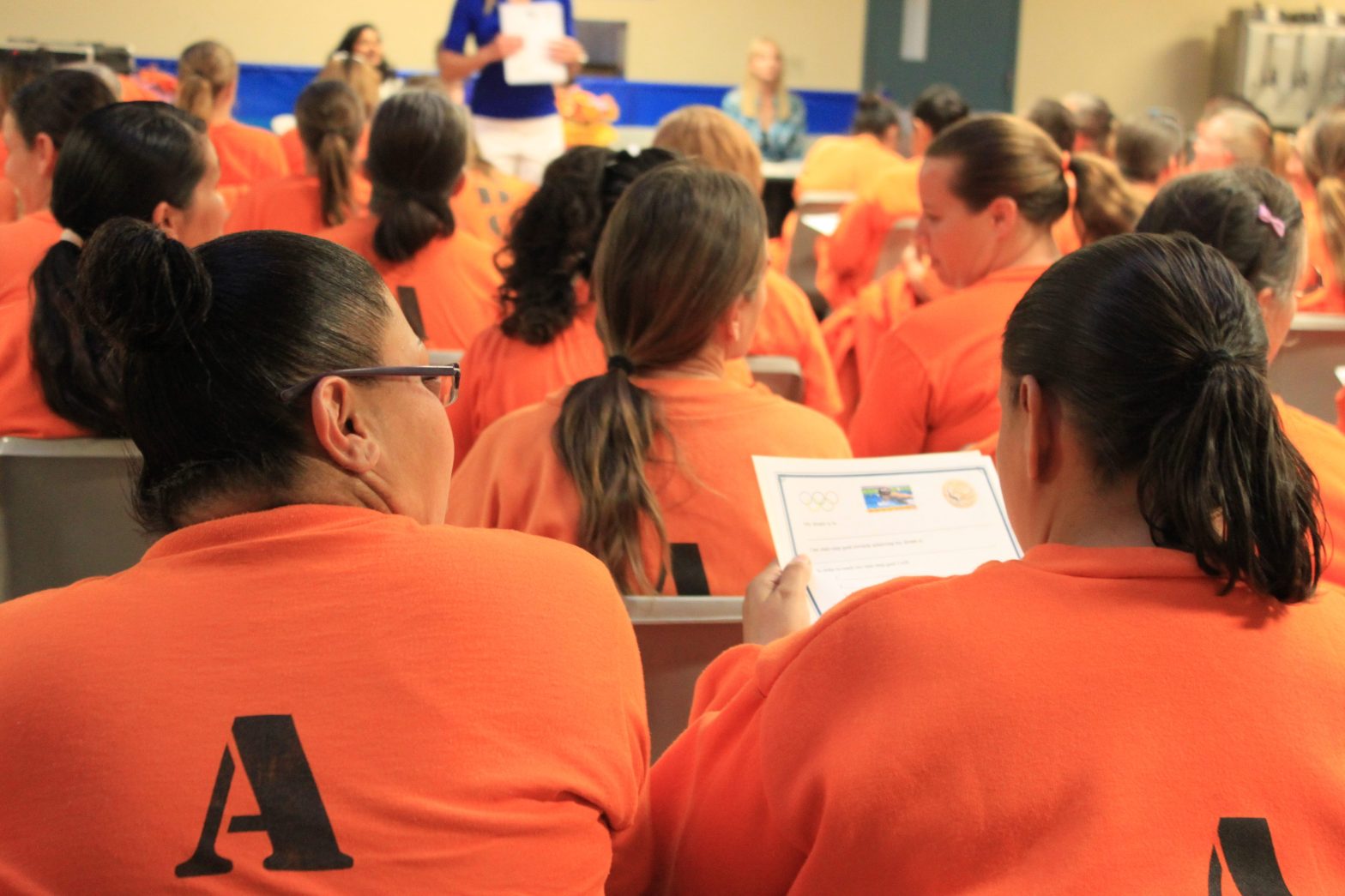 A group of female inmates attending a prison class. News - Prison education program PATHS expand opportunity to earn college credits
